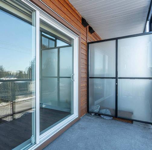 Cozy Maple Ridge Gem